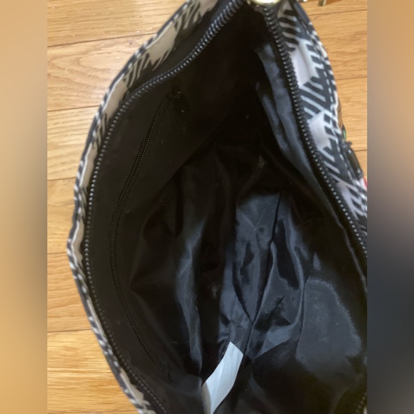 Betsey Johnson makeup bag/wristlet - Picture 6 of 7